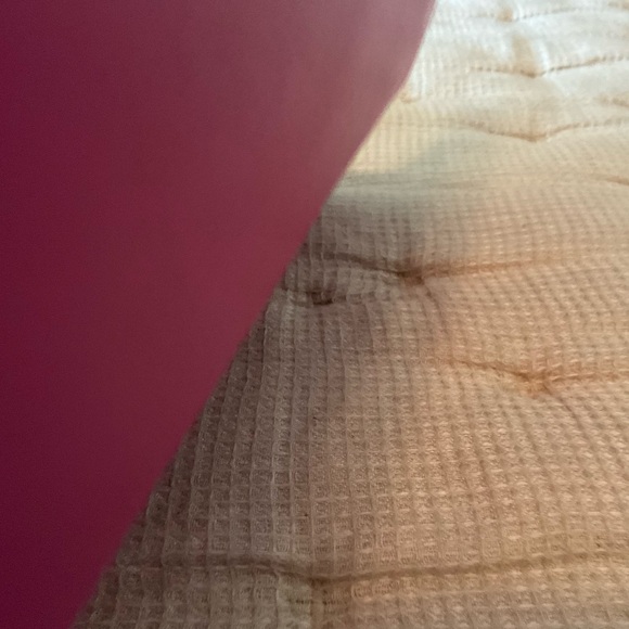 Kate Spade pink snapdragon purse. - Picture 4 of 8